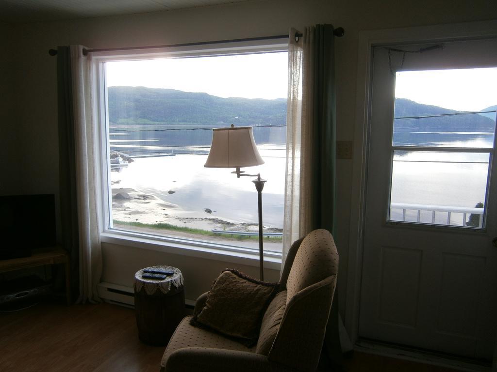 Apartement Mirador Du Fjord L'Anse-Saint-Jean Bagian luar foto